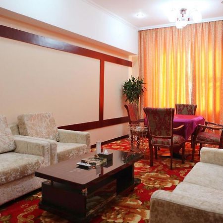 Tianhe Hotel Chengdu Exterior photo
